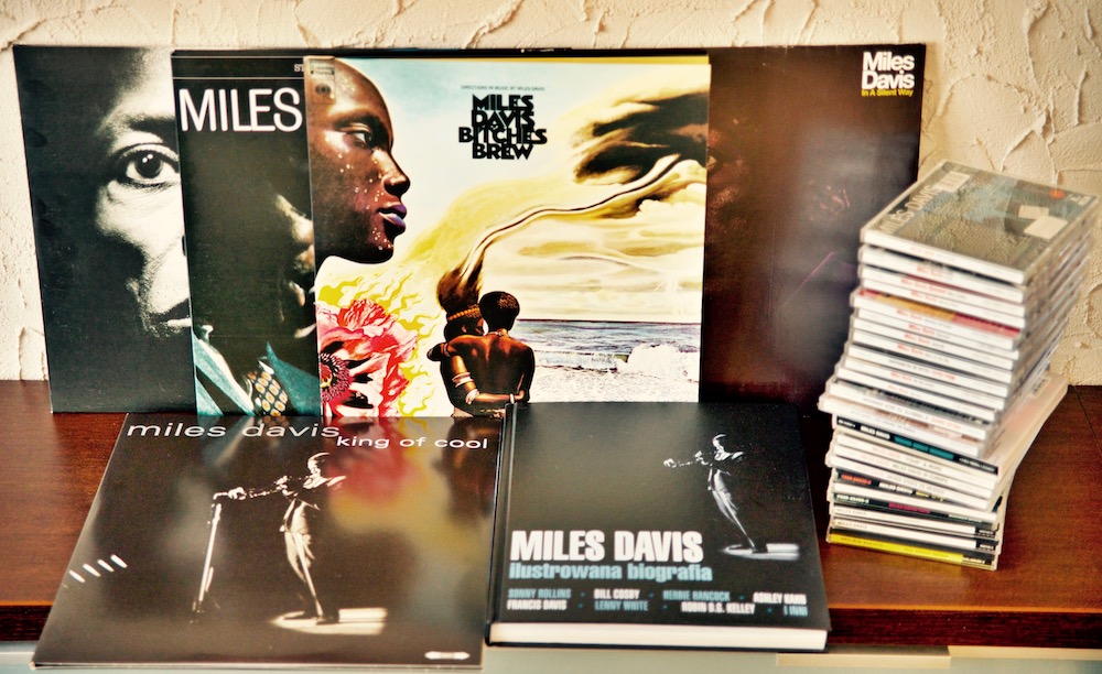 Miles Davis Ilustrowana biografia, jazz, Muzyka, wydawnictwo Buchmann, Kultura, Płyty winylowe, okładki płyt winylowych, Album, Biografia, 