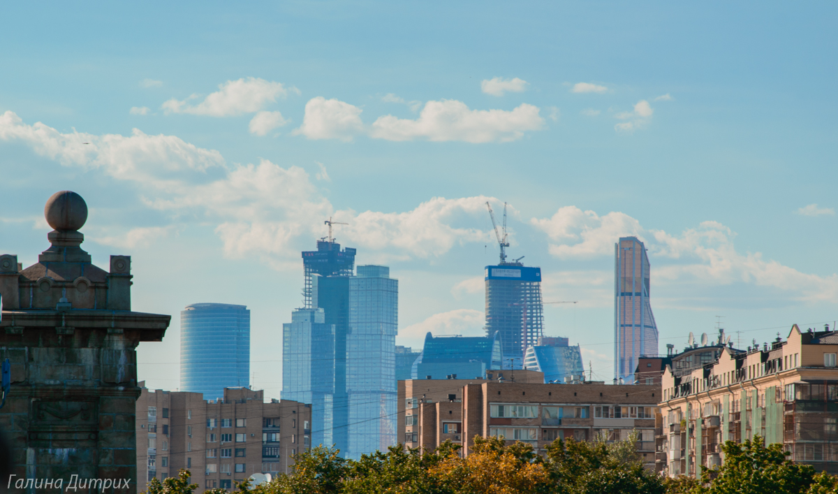 Парк Горького вид с моста фото