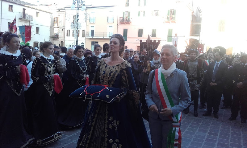 Perdono, rinnovato il fascino del corteo storico -VIDEO