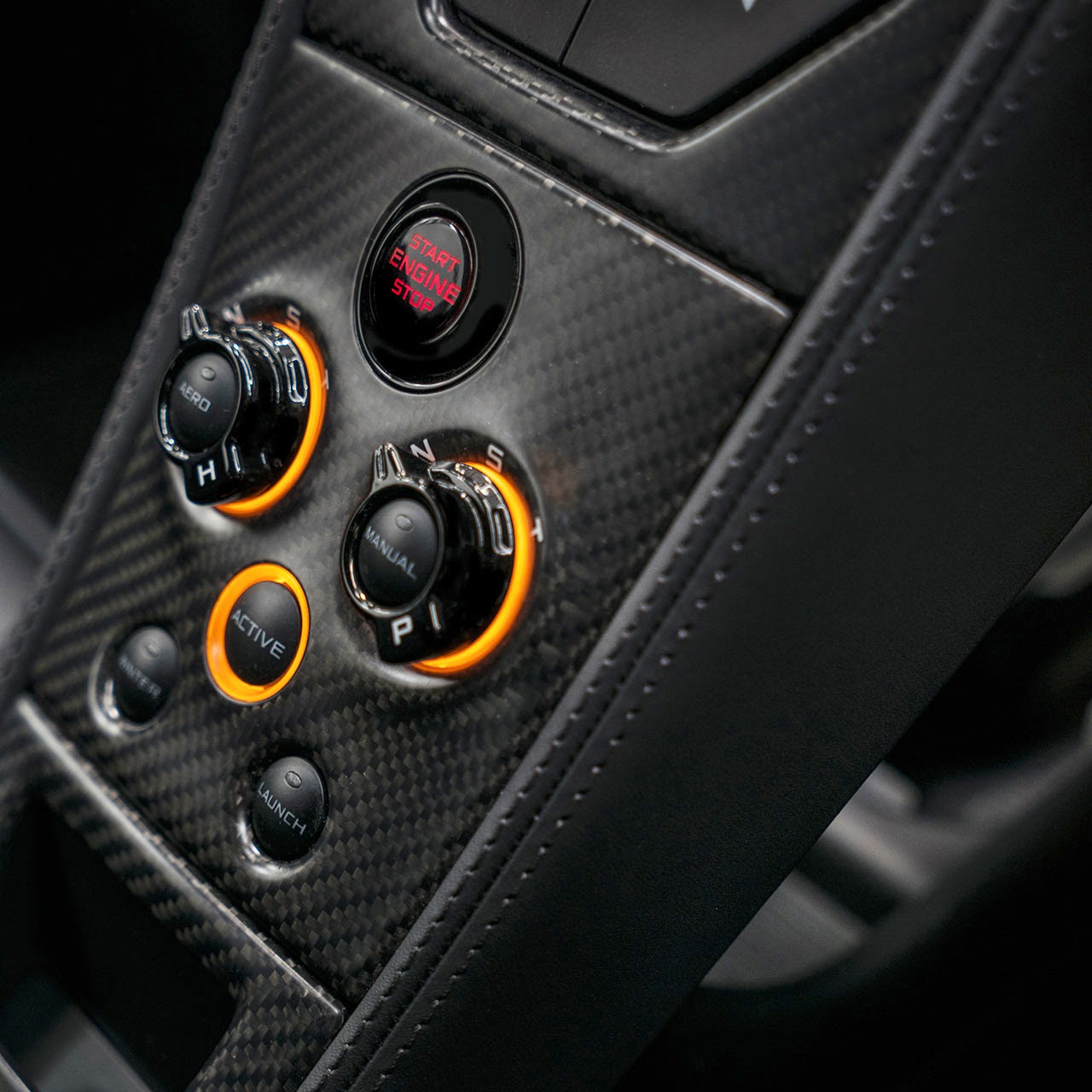 McLaren MSO 650S Coupe Concept dash detail