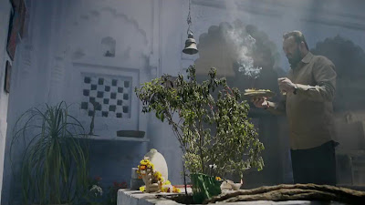 Sanjay Dutt Pray HD Photo In Bhoomi Movie Sanjay Dutt Pray HD Photo In Bhoomi Movie