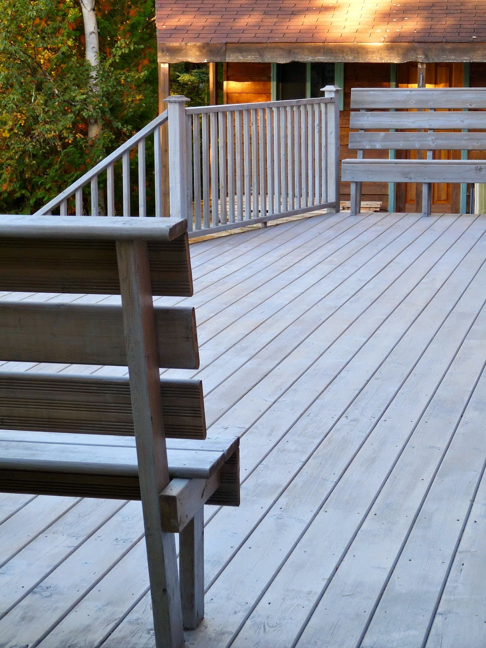Deck Makeover Part Ii Staining Pressure Treated Wood Dans Le Deck Makeover Part Ii Staining Pressure Treated Wood Dans Le Lakehouse