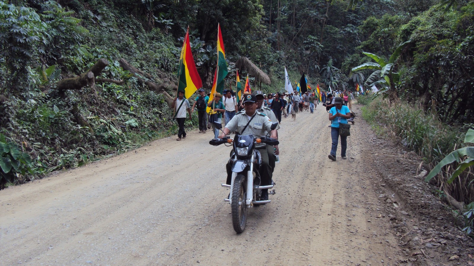 videourgente Llegada a Caranavi (Parte 1)