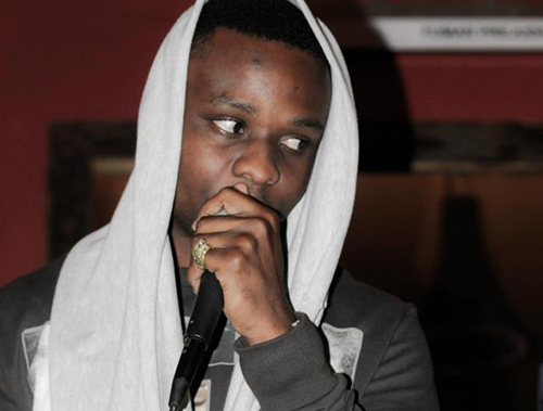 Lay Low - Biografia - Rap Moz Alem fronteiras