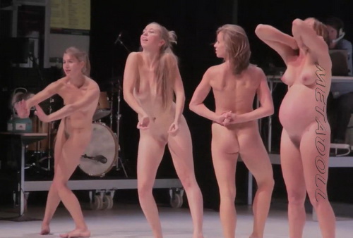 Nude Gyno Performance 111