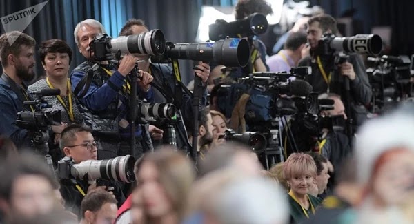 Brasil cai em ranking de liberdade de imprensa: 105ª posição de 180 países A ONG relata que jornalistas brasileiros se tornaram alvos constantes de apoiadores do presidente Jair Bolsonaro, nas redes sociais e atuando em coberturas.