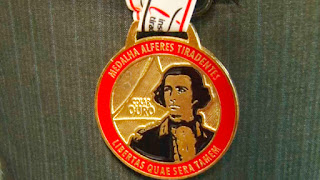 Resultado de imagem para medalha do instituto