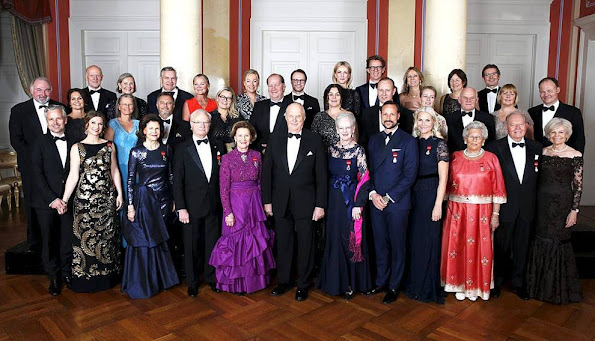 The gala dinner was attended by royal family of Norway and also Queen Margrethe of Denmark, King Gustaf of Sweden and his wife Queen Silvia, parliament and government members and other guests.
