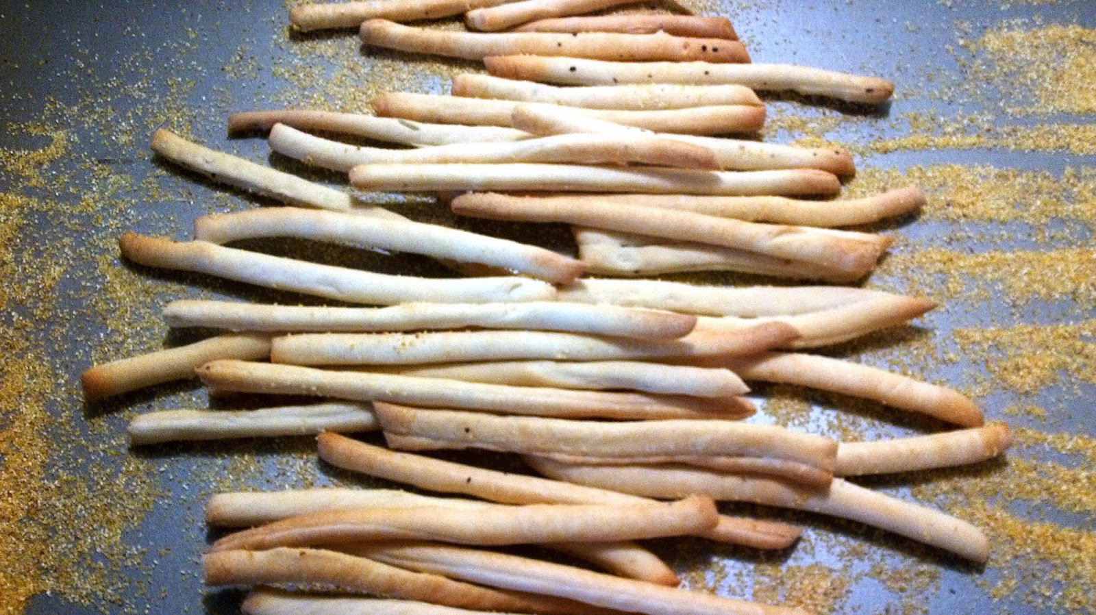 Passion in the Kitchen More Mama mia... Thin, Crispy Breadsticks