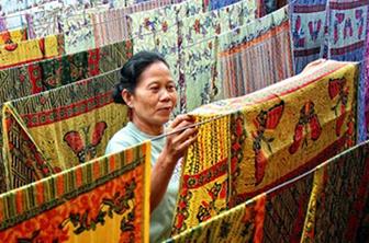 Tips Mencuci Baju Batik Agar Tidak Luntur