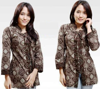 Model atasan batik lengan panjang modern untuk remaja wanita Model atasan batik lengan panjang modern untuk remaja wanita