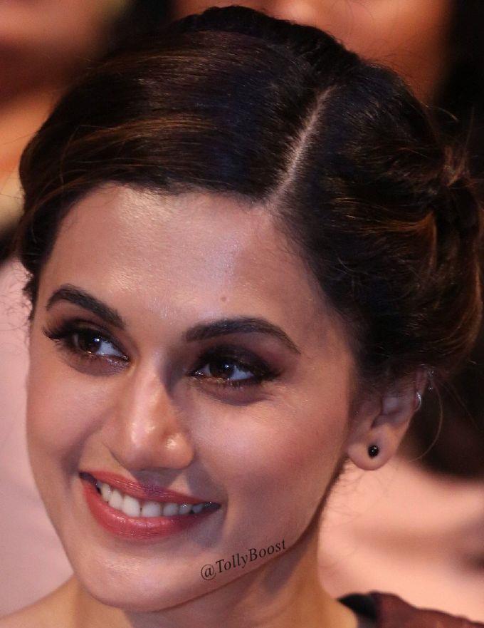 Tollywood Actress Taapsee Pannu Without Makeup Smiling Face Closeup Cinehub