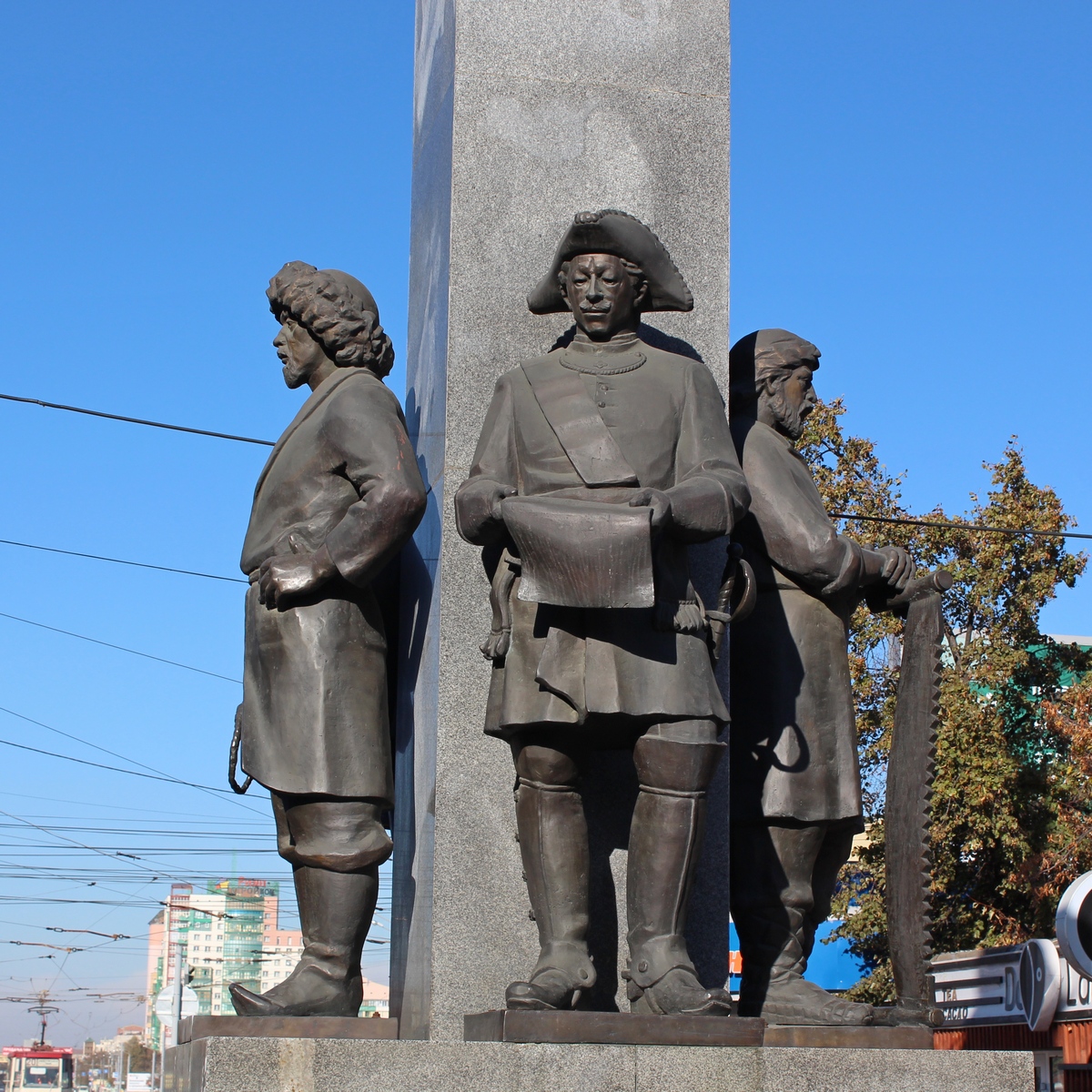 статуя в челябинске