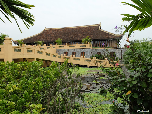 hotel emeralda reserve van long van gien vietnam