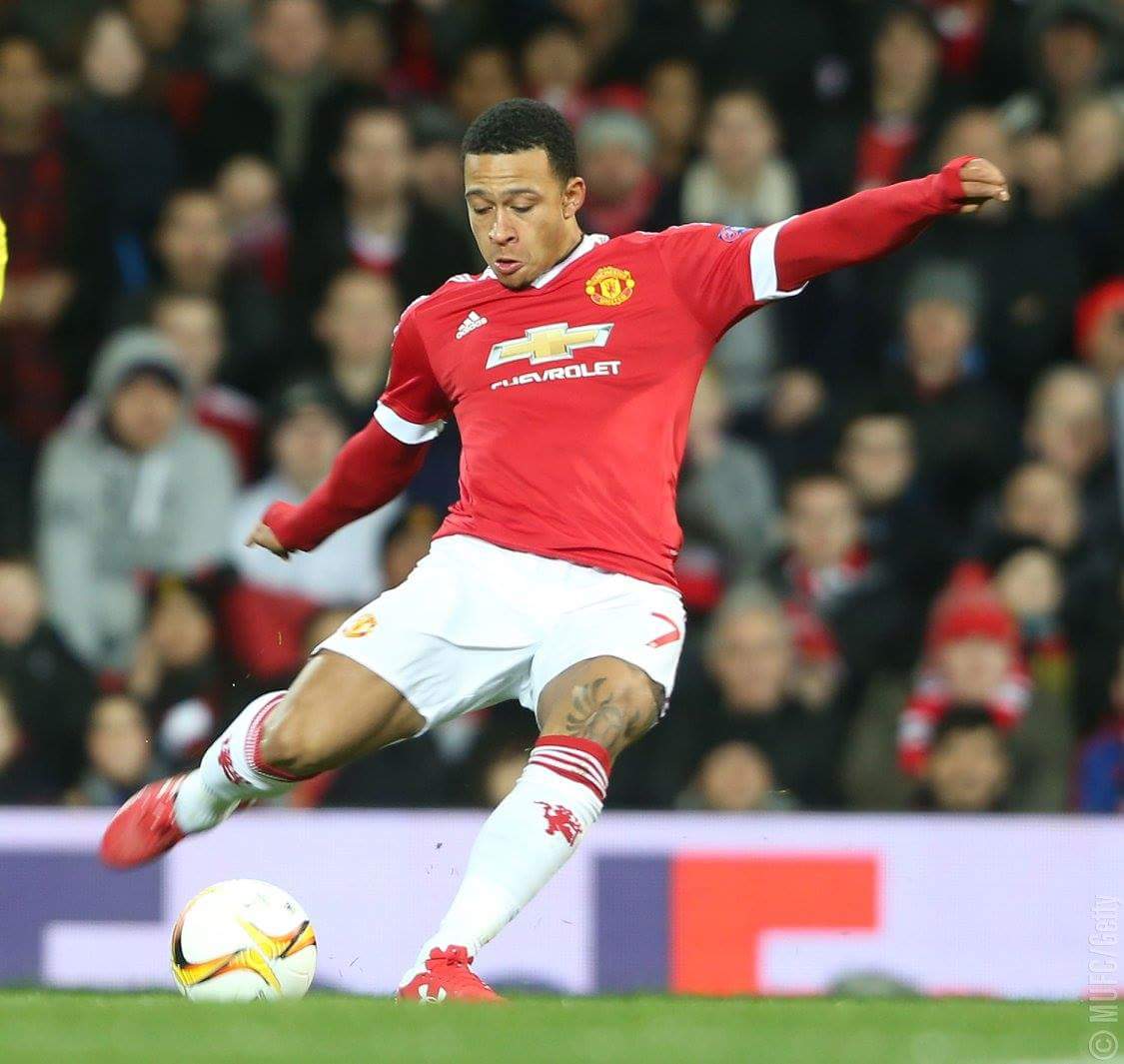 Video Best Skills Memphis Depay Man United player - Fun Soccers