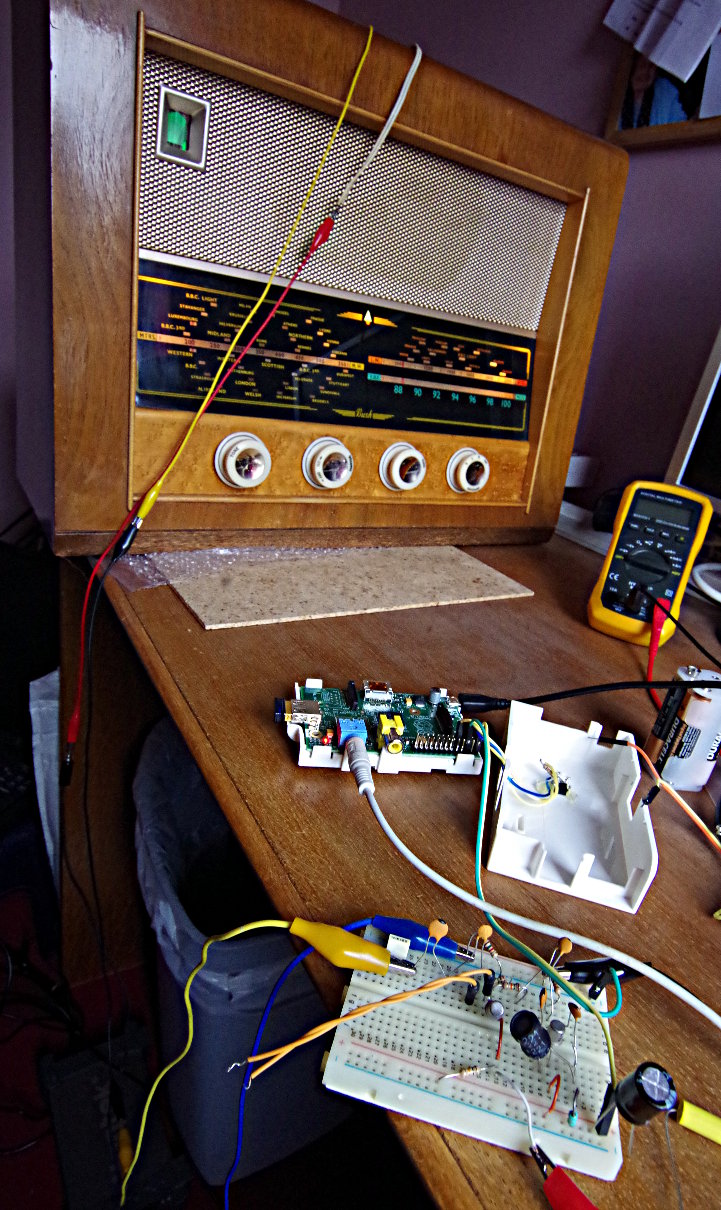 Captain Bodgit Putting Radio Caroline back on 199 metres