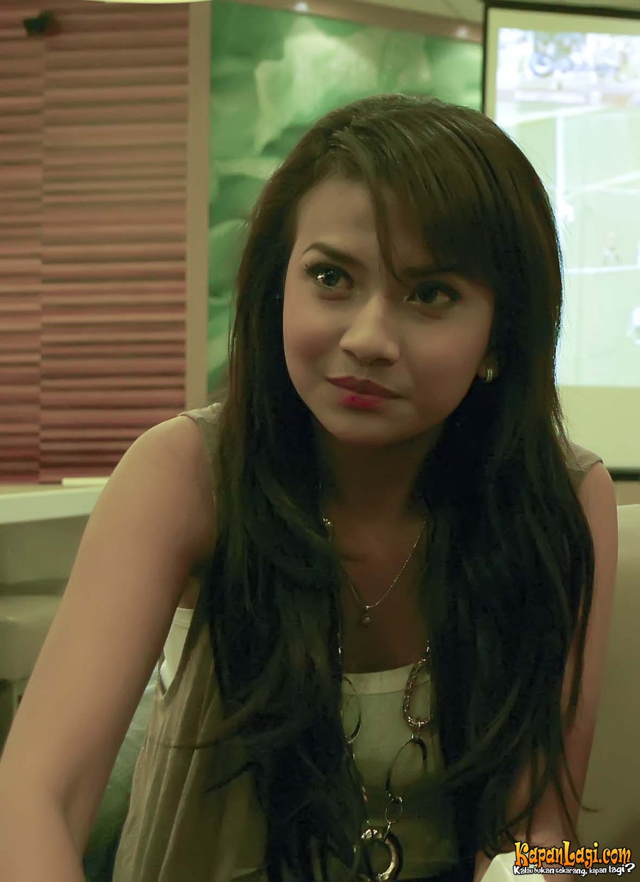 KUMPULAN FOTO VANESSA ANGEL GALERI FOTO | CEWEK ABG IGO ARTIS CANTIK