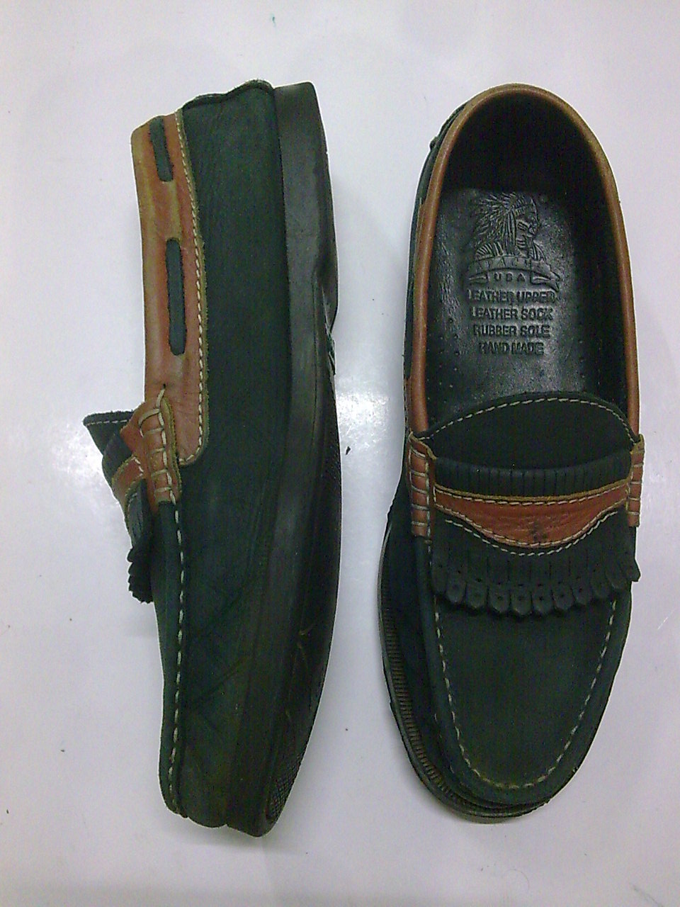 APACHE LOAFER SHOES SIZE 8 (SOLD) ~ different class bundle