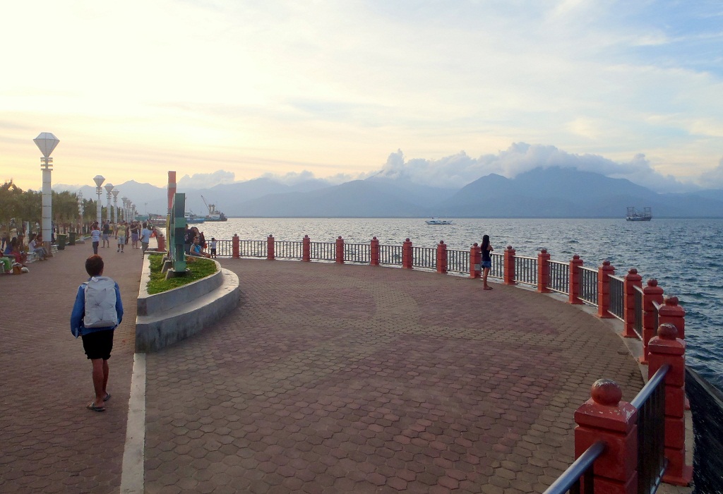 SIRANG LENTE: Places to Visit in Palawan