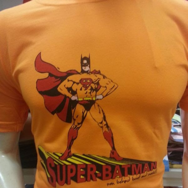 Today's T : 今日のスーパーバットマン Tシャツ
