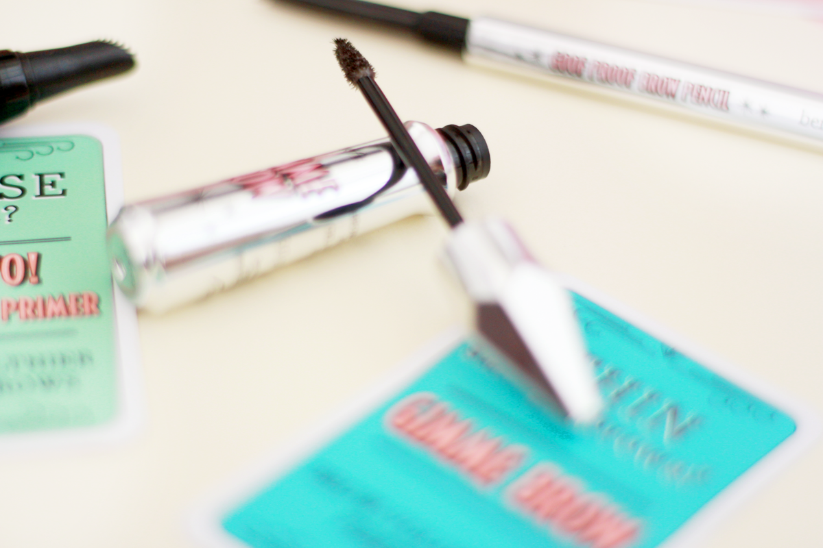 Benefit Gimme Brow an image of benefit gimme brow