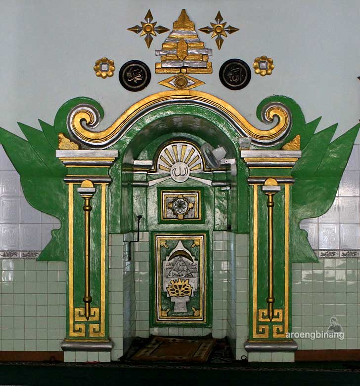 masjid wali jepang kudus
