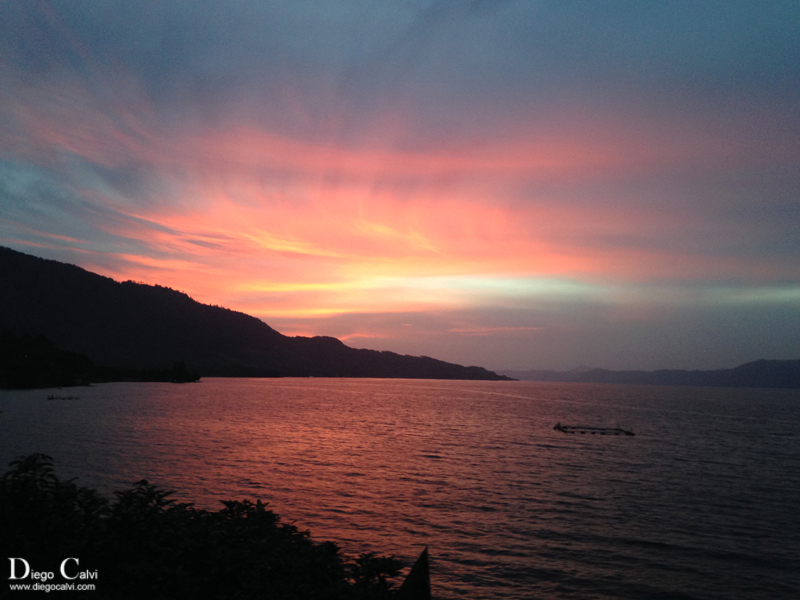 Lago Toba, el lago volcánico más grande del mundo, Sumatra - Indonesia el país de las mil islas - Vuelta al Mundo (1)