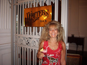 RAFFLES HOTEL, SINGAPORE AT THE WORLD-FAMOUS WRITER'S BAR