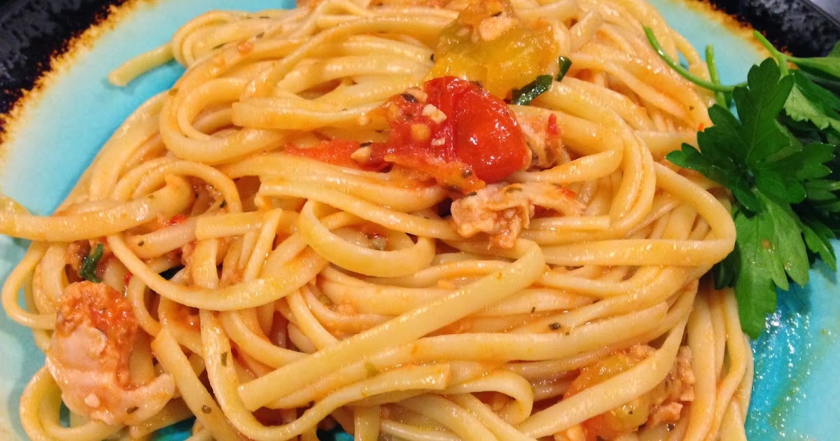 It's all good.: Linguine with Red Clam Sauce