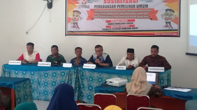Sosialisasi Pengawasan Pemilu di Ulakan Tapakis, Ketua Bawaslu Padang Pariaman Ajak Peran Serta Masyarakat Awasi Pemilu