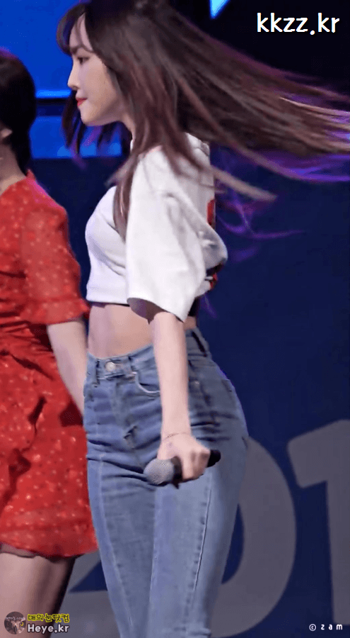 Honeycam%2B2536.gif