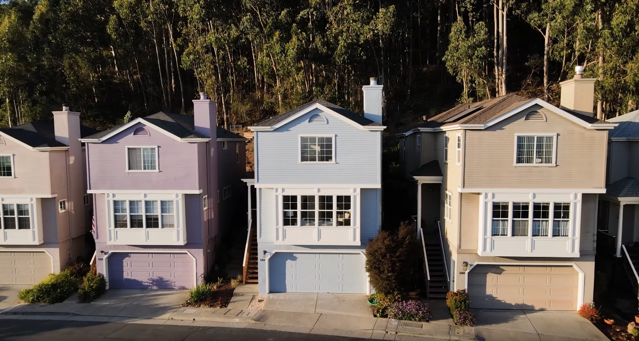 13 Interior Design Photos vs. 4354 Terrabella Way, Oakland Home Tour