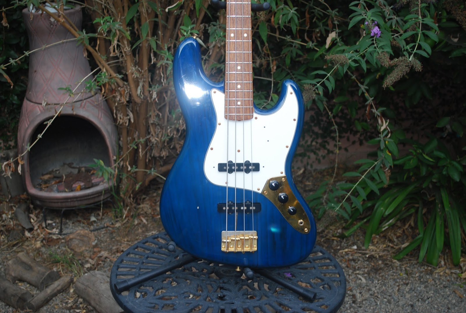 Rex and the Bass: 1993 Fender Japan JB62G-70 Jazz Bass Review