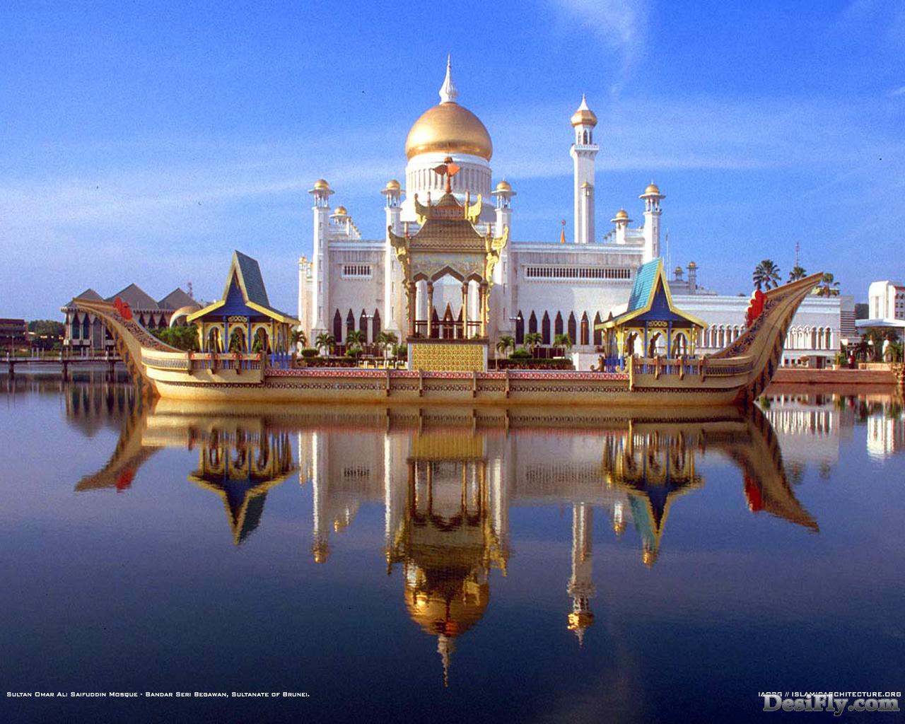 Sultan Omar Ali Saifuddin Mosque - Islamic Wallpapers 