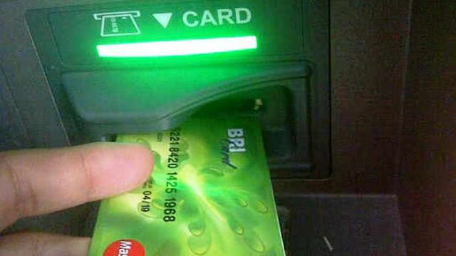 RA7A BAKBUDIK: Cara Mudah Ambil Uang Melalui ATM
