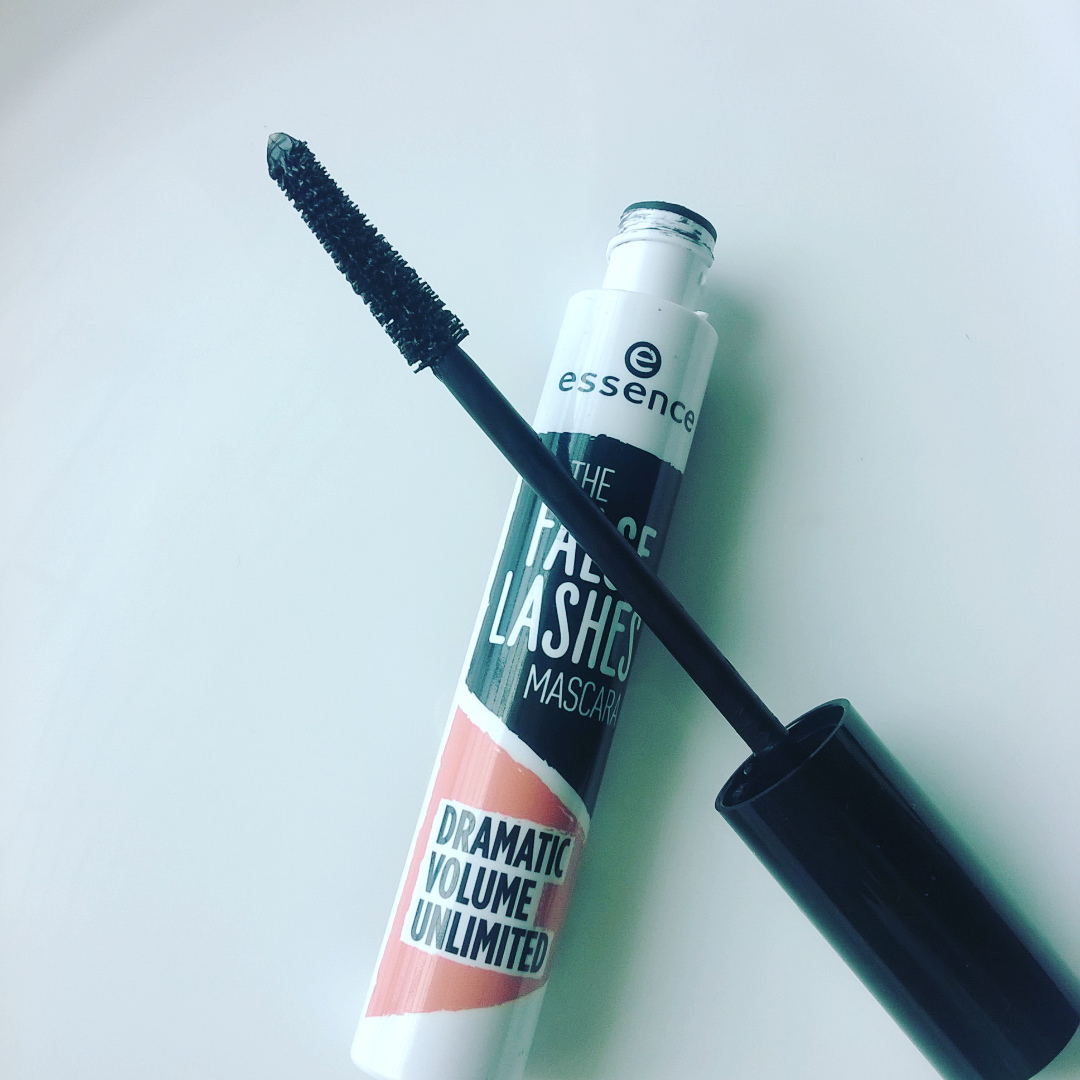 Essence The False Lashes Mascara Dramatic volume unlimited Beauty