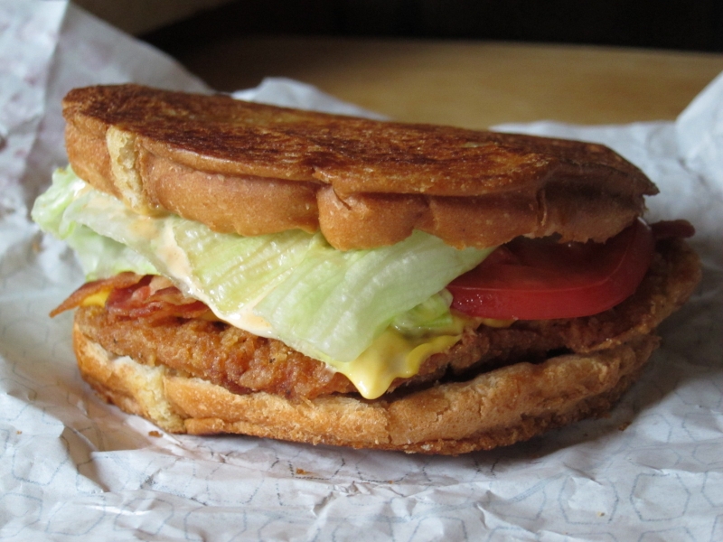 Review Jack in the Box Chipotle Chicken Club