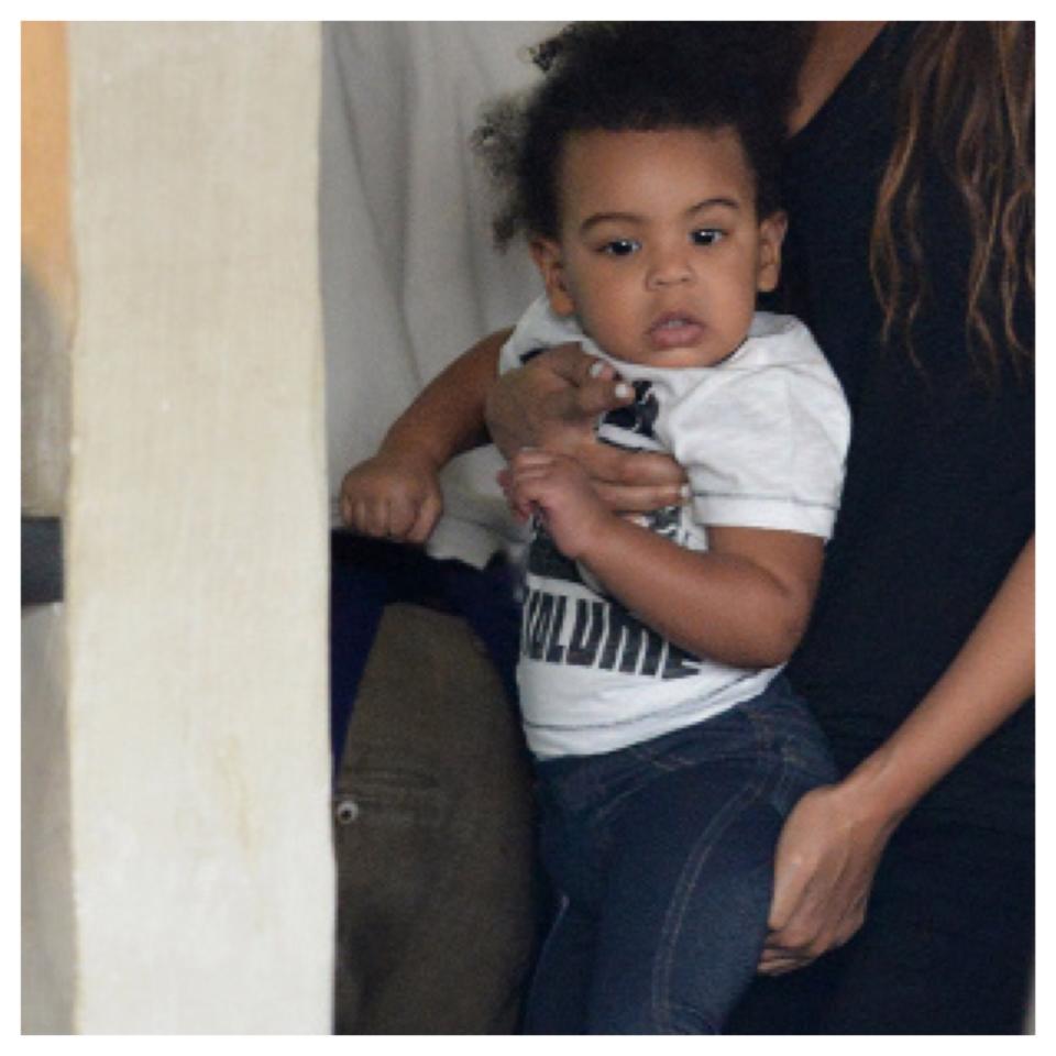 SolaDunn&rsquo;s Blog: Blue Ivy&mldr;.already a stylish Diva???