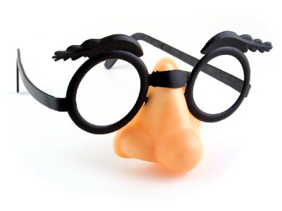 http://4.bp.blogspot.com/-Lo6OI7FY01o/UBvH4bG0ESI/AAAAAAAABI8/YxY27-yHxu0/s1600/nose-glasses.jpg