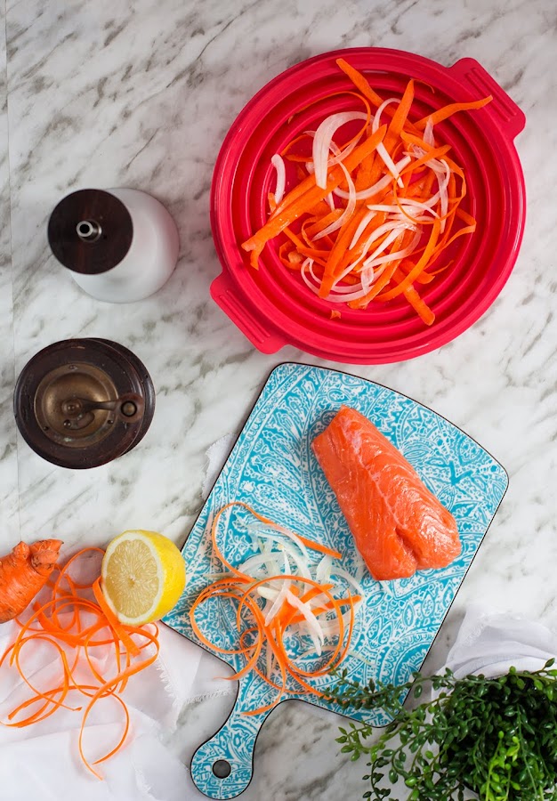 Salmón al vapor en el microondas 