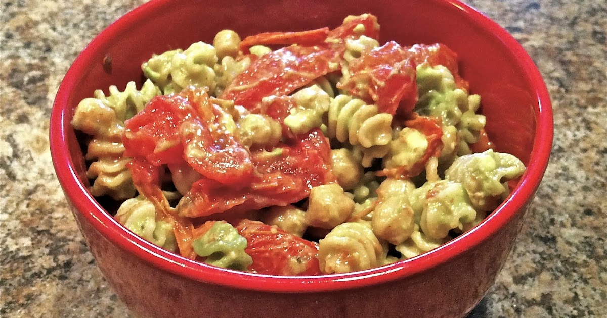 Learning how to live a healthy life: Creamy Avocado Pasta with Roasted ...