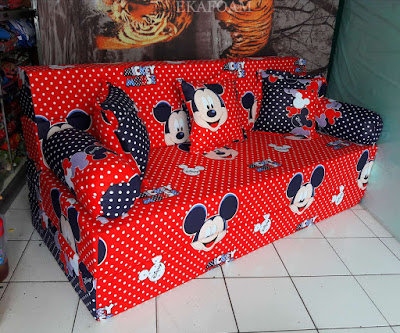 Sofa bed inoac mickey mouse merah Sofa bed inoac motif mickey mouse merah