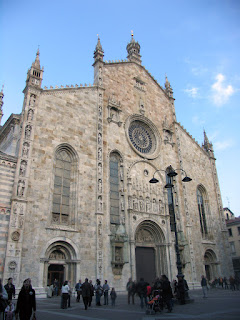 The facade of Como's Gothic Duomo