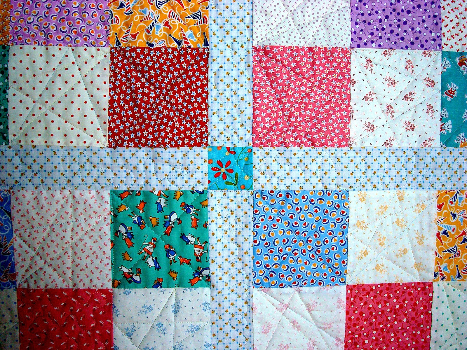 Playroom Banter @14 Peony Street: Easy Baby Quilt to Make