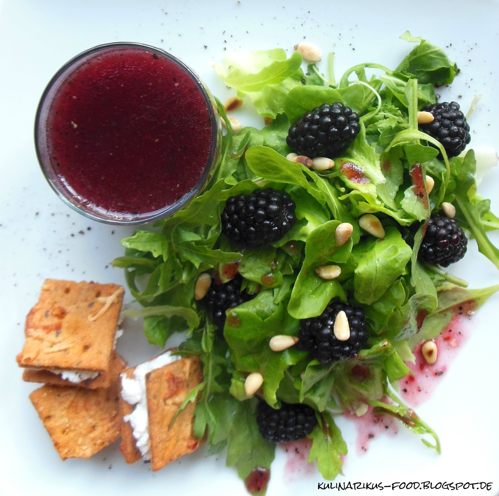 Kulinarikus: Blattsalat mit Brombeeren, Himbeer-Vinaigrette und ...