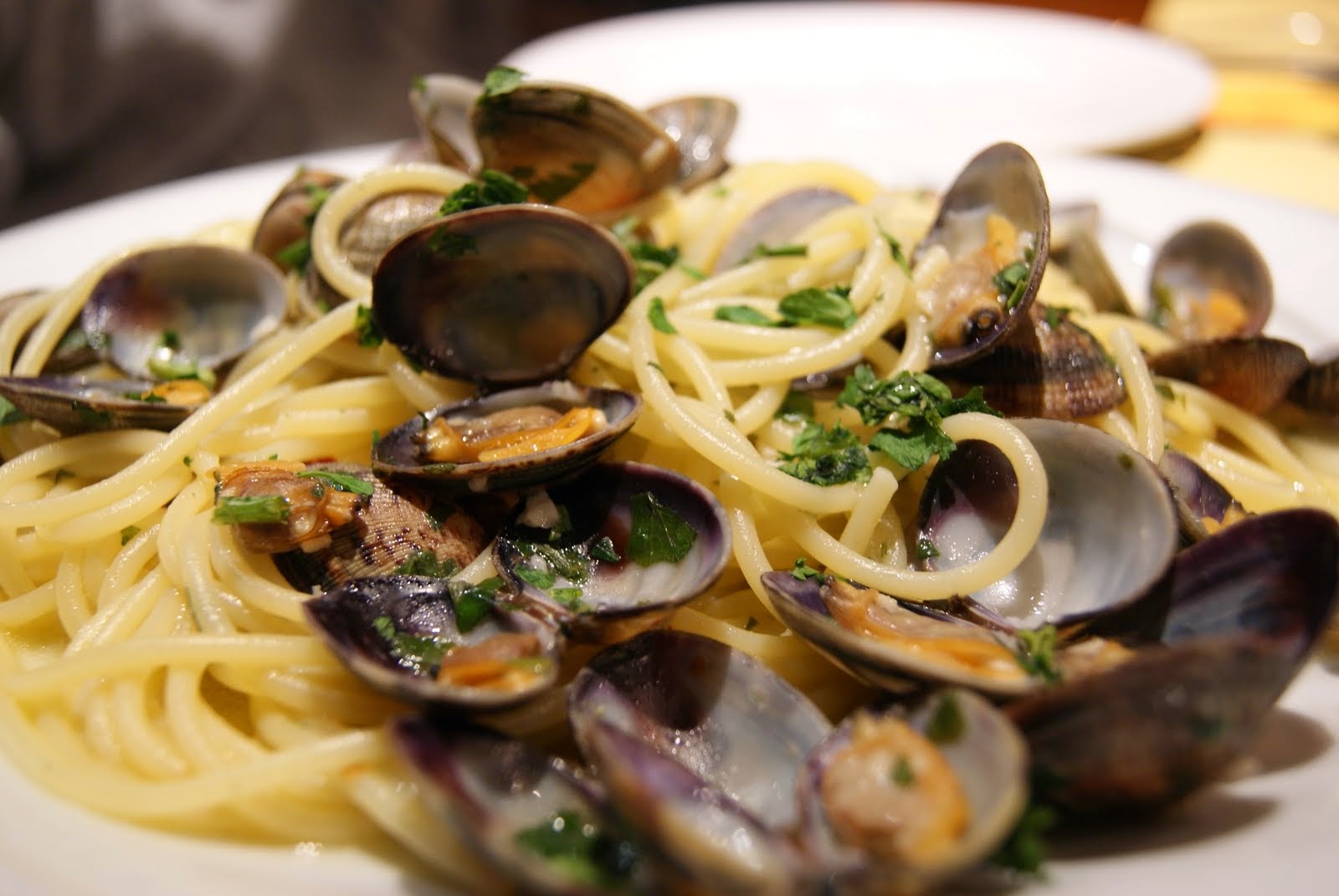 Perfect Italian Napoli Spaghetti with clams recipe | AgneseItalianRecipes