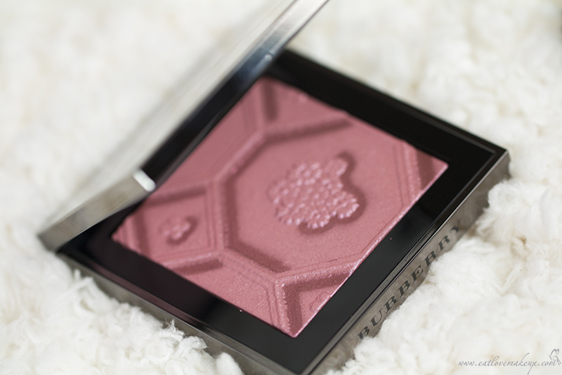 Burberry Silk and Bloom Blush Palette Eat Love Make up блог за