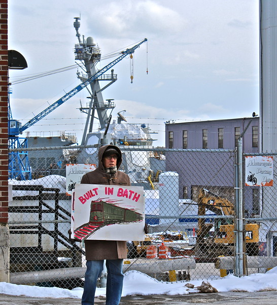Organizing Notes Standing at Bath Iron Works