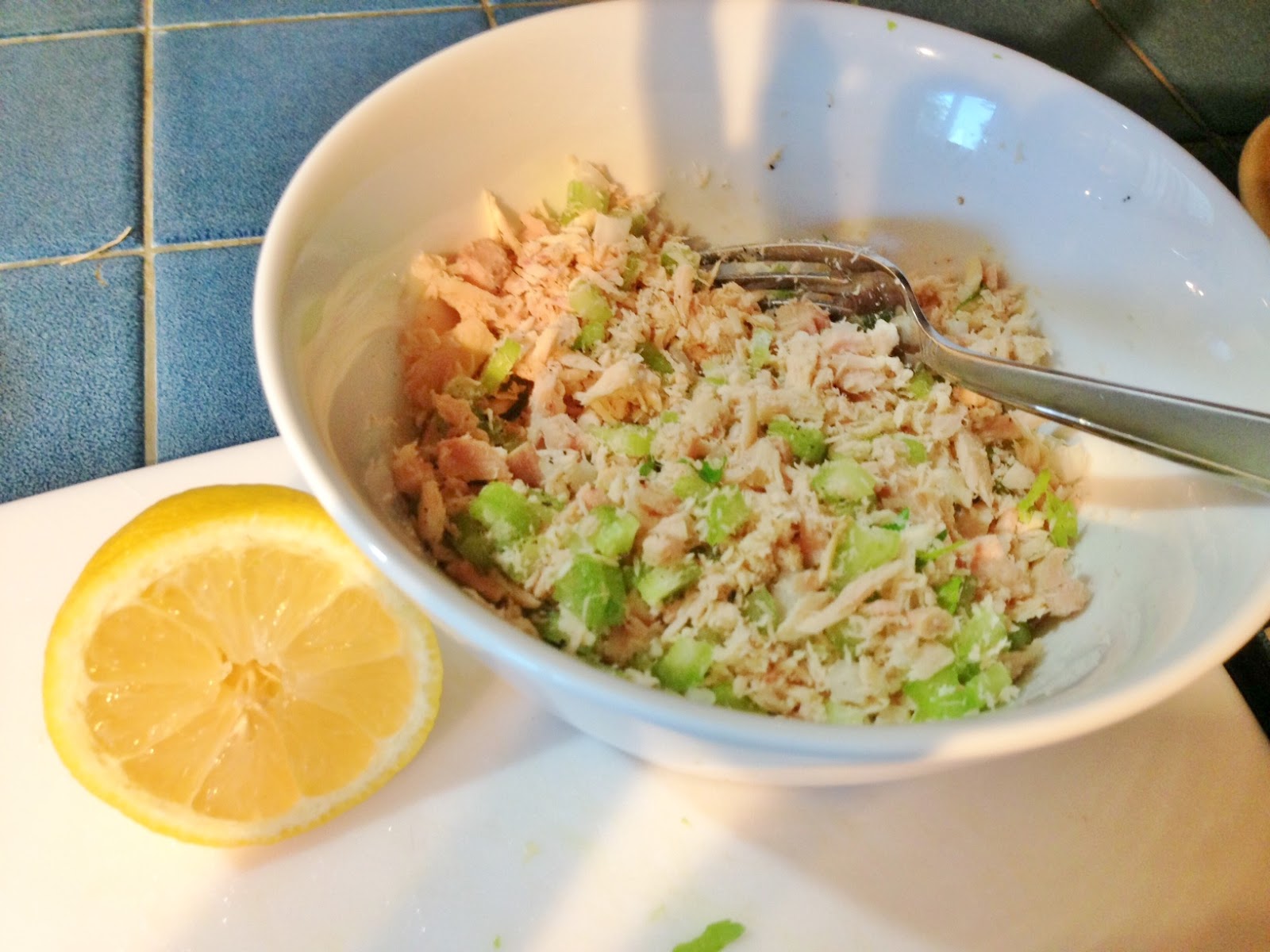 Live * Laugh * Eat Tuna Fish in Lemon and Olive Oil