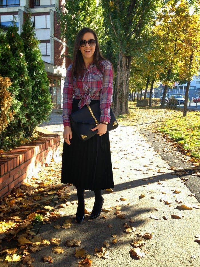 OUTFIT | Plaid & pleated - FASHION IN THE AIR